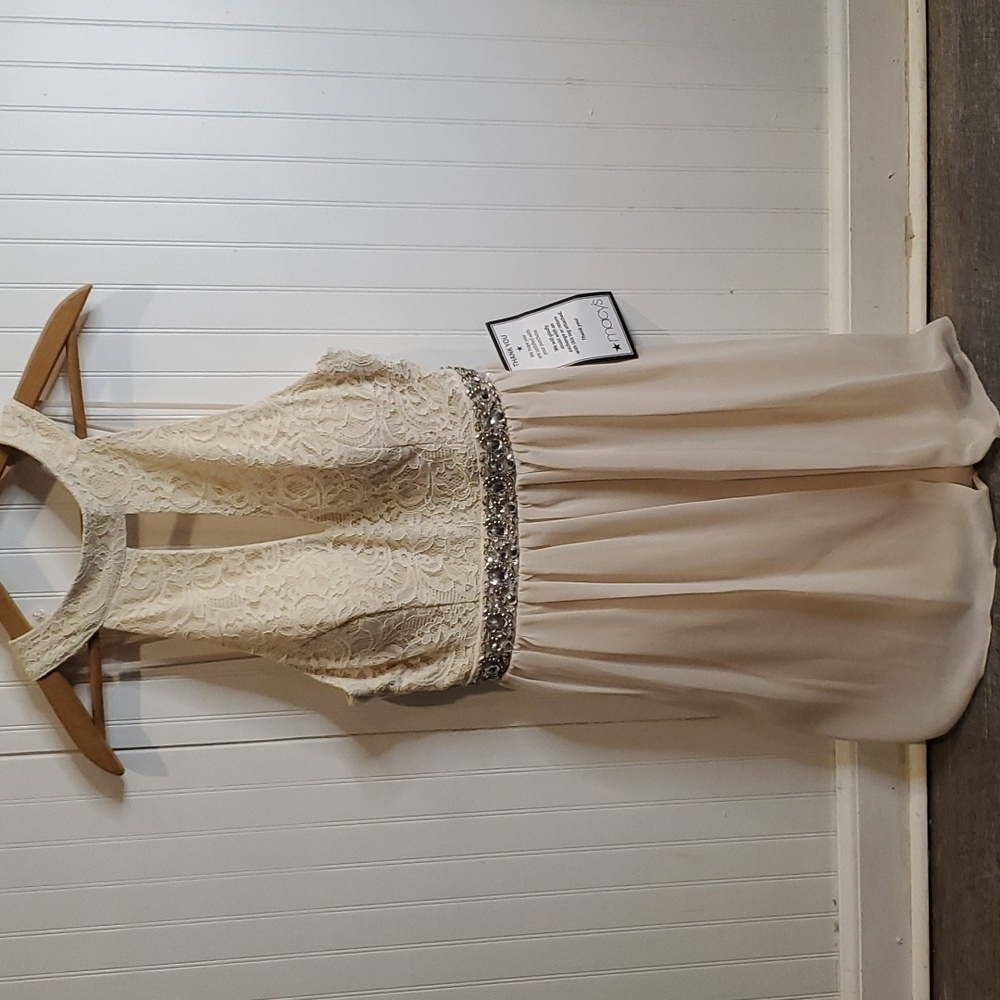 NWT Formal Short Speechless dress size 5